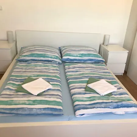 Apartment-narodni 17 * プラハ